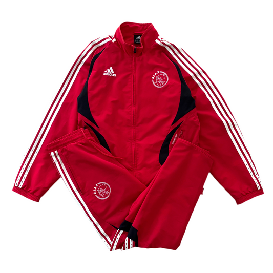 06/07 AJAX (M)
